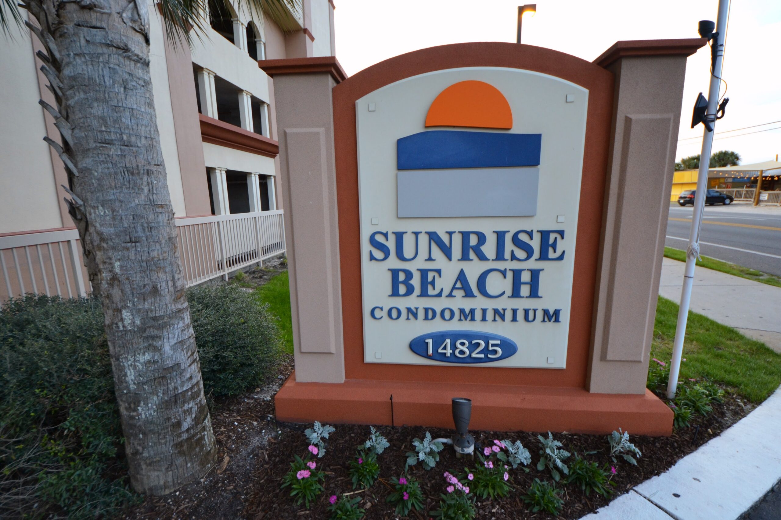 Sunrise Beach Condos entrance sign, Panama City Beach
