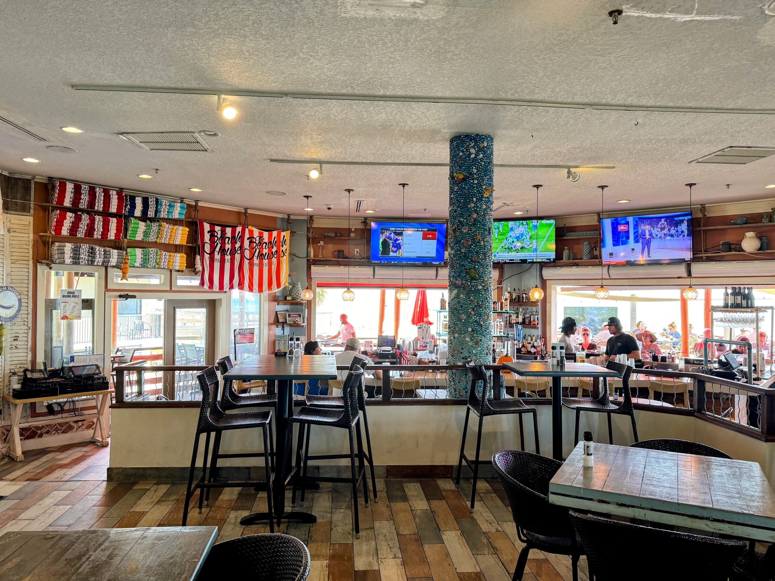 Miramar Beach, Village of Baytowne Wharf, Restaurants at the Marina.